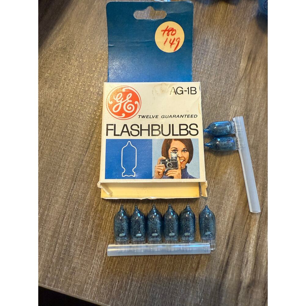 Sylvania Blue Dot Flashbulbs AG1B - Box of 8 Blue Bulbs Vintage NOS